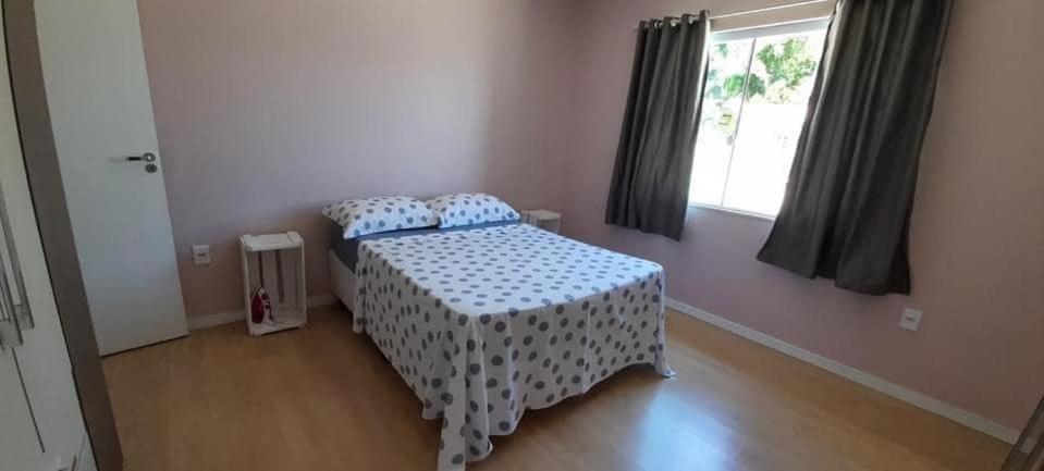 Casa Com 2 Quartos, Para 6 Pessoas Em Ponta Das Canas Florianópolis Esterno foto
